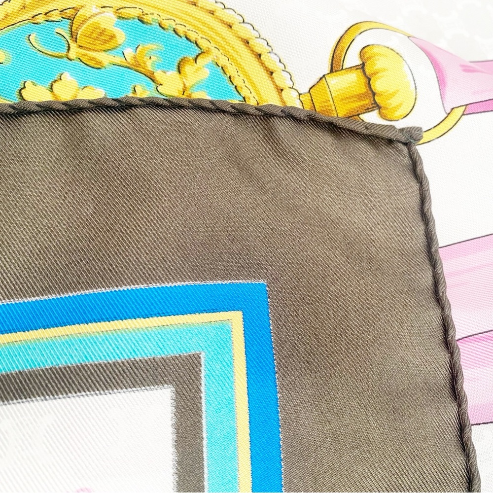 CELINE Paris Carre 90 100% Silk Medallion Ornament Print Square Scarf - Picture 8 of 8